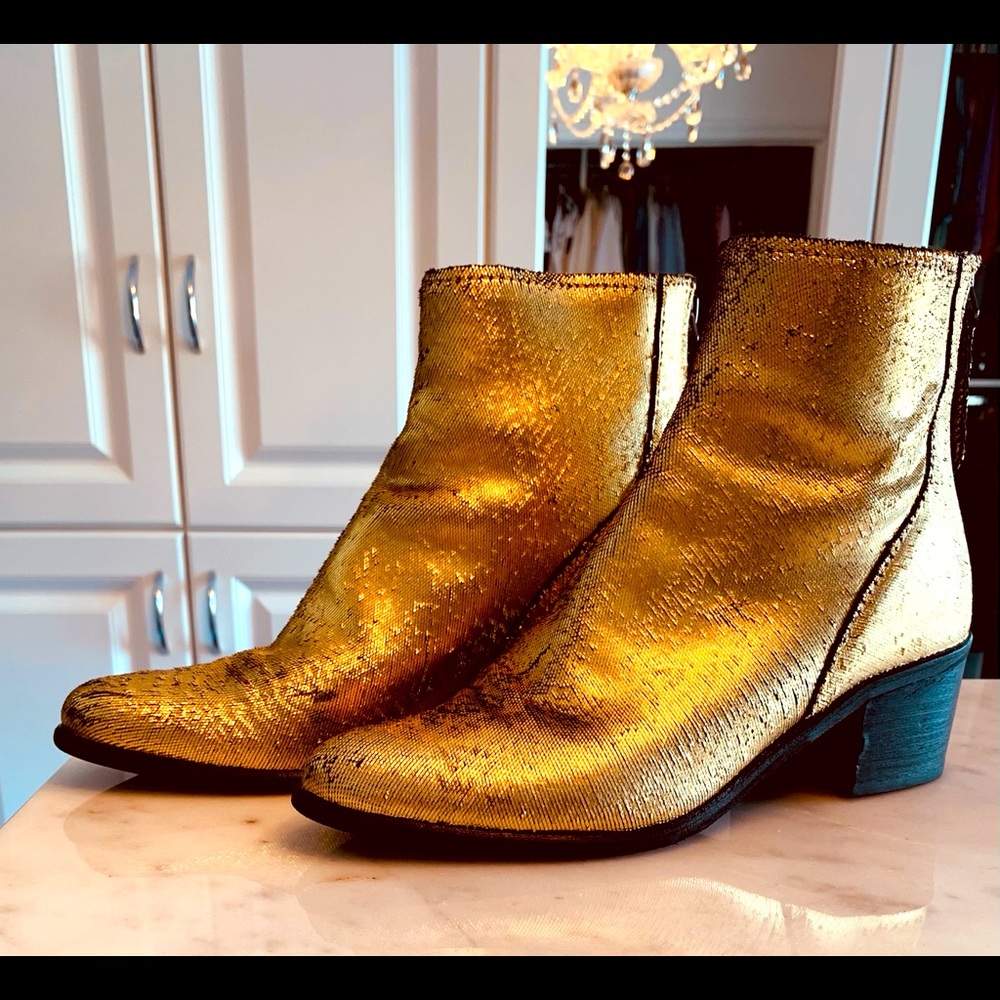 Dolce Vita gold booties